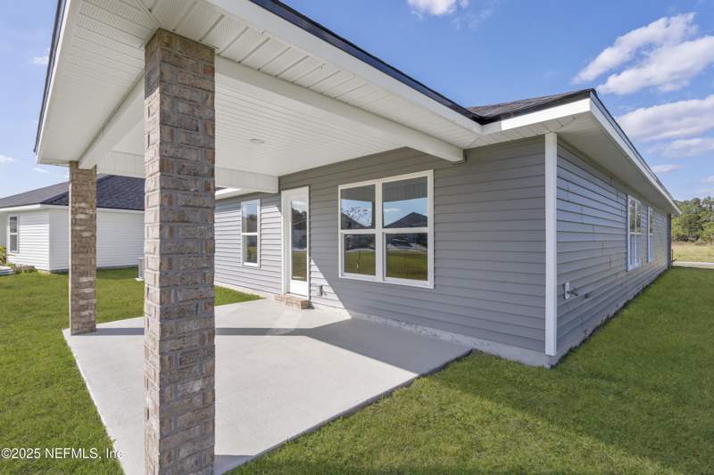4 bedroom Single Family Residence at 8363 Helmsley Boulevard, Summerglen, Jacksonville — photo 5