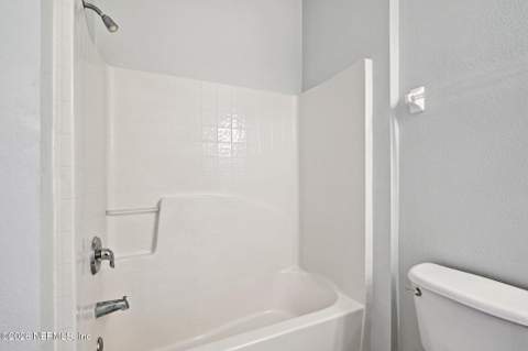 7801 Point Meadows Drive #8209, Jacksonville FL - photo 19 of 31