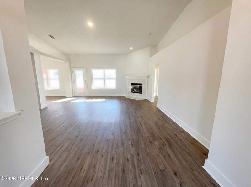 3 bedroom Single Family Residence at 978 Tammy Cove Lane, Hart Estates, Jacksonville — photo 3