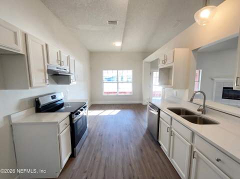 978 Tammy Cove Lane, Jacksonville FL - photo 10 of 22