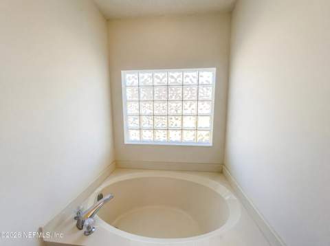 978 Tammy Cove Lane, Jacksonville FL - photo 16 of 22