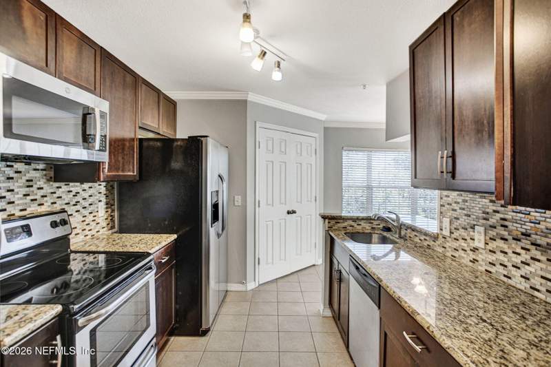 2 bedroom Condominium at 7800 Point Meadows Drive #631, The Reserve At Pointe Meadows Condo, Jacksonville — photo 3