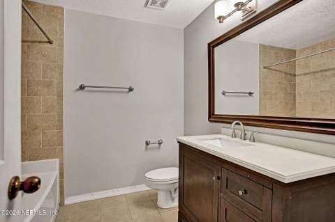 7800 Point Meadows Drive #631, Jacksonville FL - photo 13 of 27