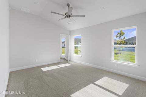 8309 Helmsley Boulevard, Jacksonville FL - photo 10 of 23