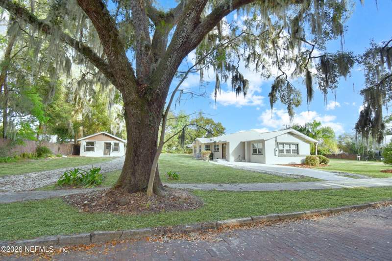 5 bedroom Single Family Residence at 2118 Gillis Street, Conway Of Rogeros, Palatka — photo 3