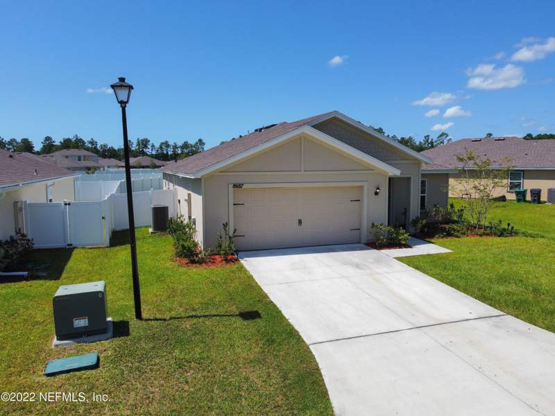 3 bedroom Single Family Residence at 8687 Lake George Circle, Lakes At Woodlawn, Macclenny — photo 4