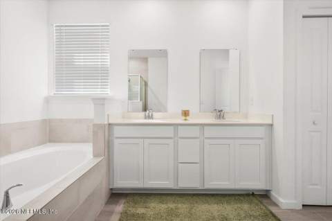15608 Whispering Fir Drive, Jacksonville FL - photo 16 of 31