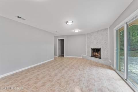 688 Claire Lane, Orange Park FL - photo 7 of 20