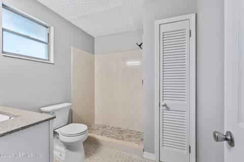 688 Claire Lane, Orange Park FL - photo 13 of 20