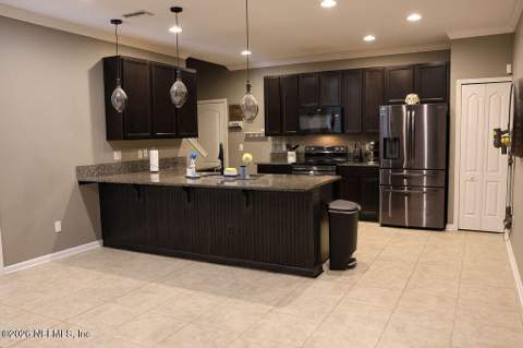 546 Hopewell Drive, Orange Park FL - photo 13 of 48