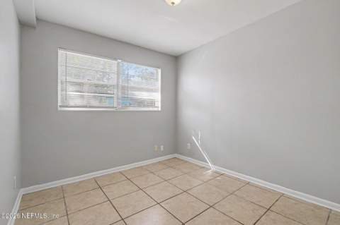 4852 Hatteras Road, Jacksonville FL - photo 12 of 19
