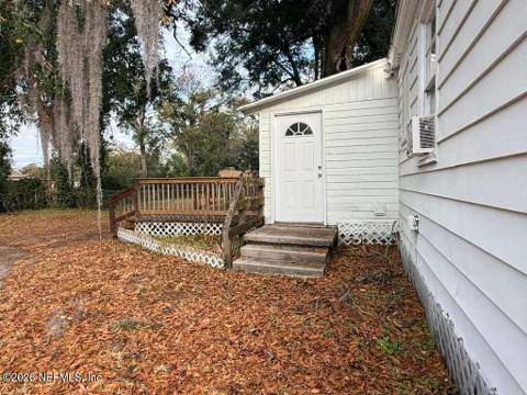 862 Bunker Hill Boulevard, Jacksonville FL - photo 9 of 17