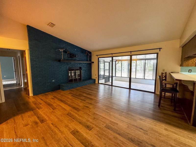 3 bedroom Single Family Residence at 114 Mandarin Lake Road, Swisher Lakes, Melrose — photo 4