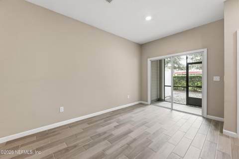2552 Sandy Dune Drive, Jacksonville FL - photo 18 of 42