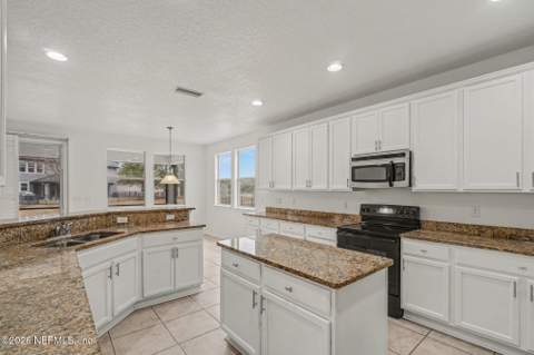 4495 Gray Hawk Street, Orange Park FL - photo 15 of 43