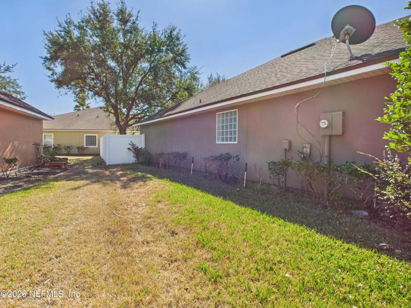 5 bedroom Single Family Residence at 5970 Green Pond Drive, Bartram Springs, Jacksonville — photo 4