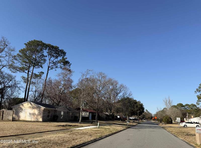 3 bedroom Single Family Residence at 1658 Evergreen Lane, Greenwood Estates, Middleburg — photo 4