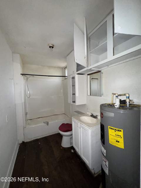 1058 Dyal Street, Jacksonville FL - photo 14 of 17