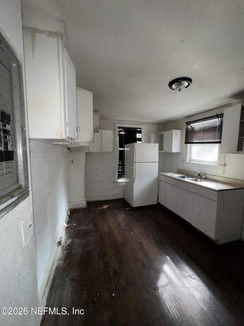 1058 Dyal Street, Jacksonville FL - photo 16 of 17