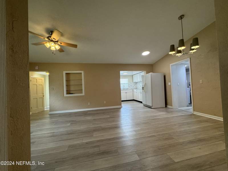 3 bedroom Single Family Residence at 3842 Ruby Drive, Southside Estates, Jacksonville — photo 4