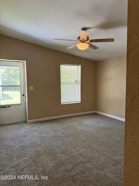 3842 Ruby Drive, Jacksonville FL - photo 12 of 38