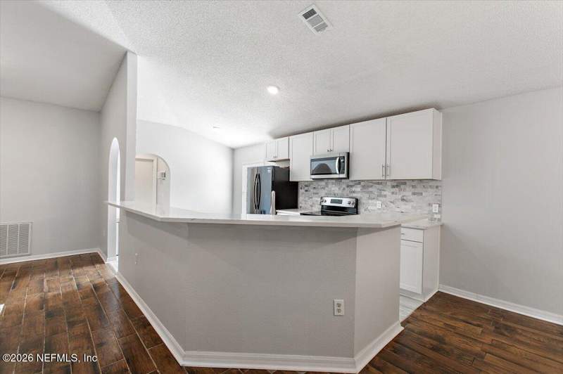 3 bedroom Single Family Residence at 3516 Wentworth Circle, Wentworth Place, Jacksonville — photo 5