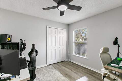3516 Wentworth Circle, Jacksonville FL - photo 16 of 18