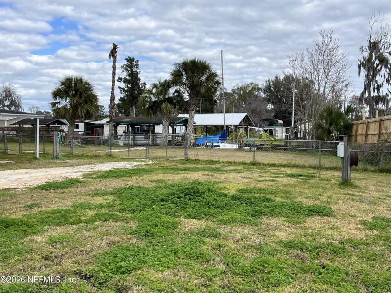 2 bedroom Manufactured Home at 145 Magnolia Trail, Satsuma Heights, Satsuma — photo 4