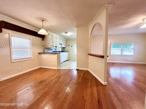 145 Magnolia Trail, Satsuma FL - photo 8 of 20