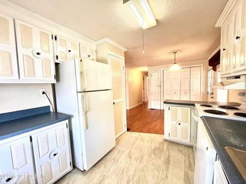 145 Magnolia Trail, Satsuma FL - photo 11 of 20