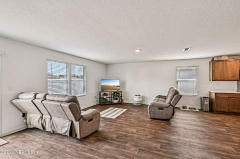 2250 Spider Lily Lane, Green Cove Springs FL - photo 11 of 41