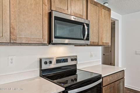 2250 Spider Lily Lane, Green Cove Springs FL - photo 9 of 41