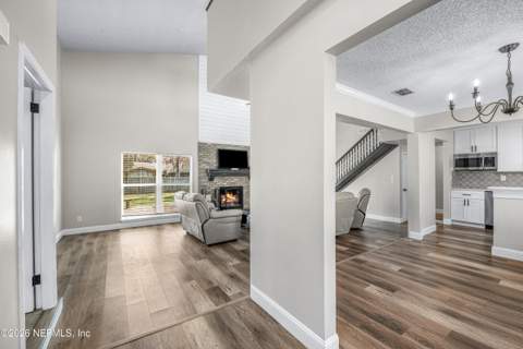 12071 Blackfoot Trail, Jacksonville FL - photo 15 of 58