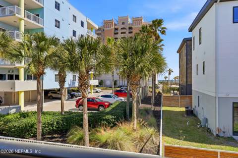 129 11th Avenue #B, Jacksonville Beach FL - photo 14 of 69