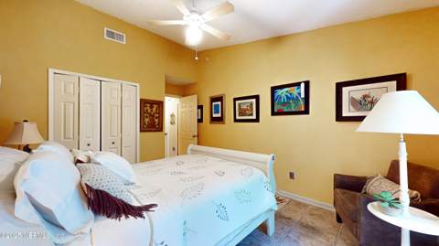 13715 Richmond Park Drive #308, Jacksonville FL - photo 15 of 33