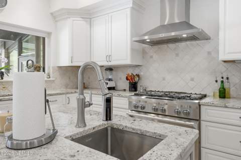 7946 Quailwood Drive, Jacksonville FL - photo 17 of 61