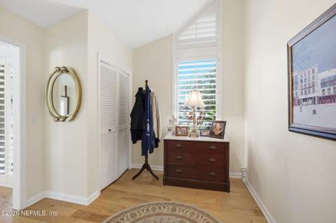 7946 Quailwood Drive, Jacksonville FL - photo 8 of 61