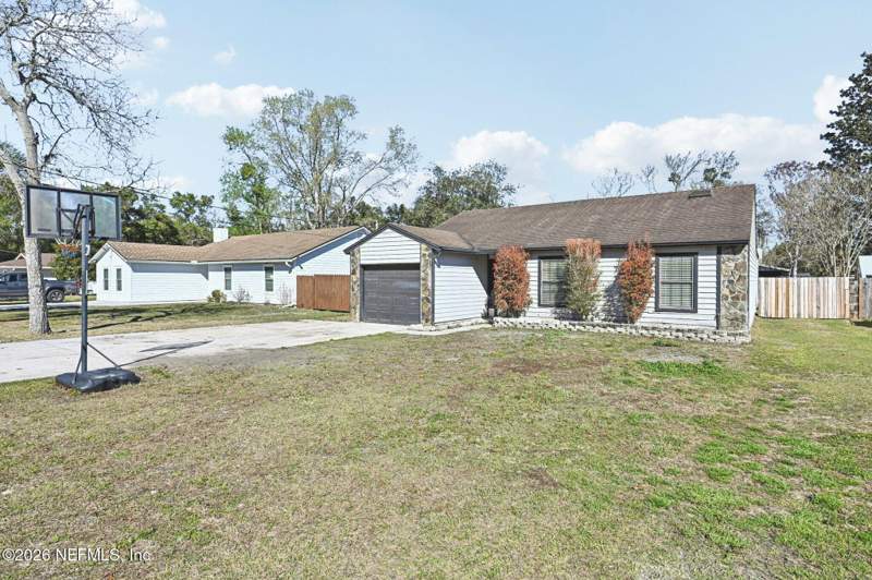 3 bedroom Single Family Residence at 12717 Allport Road, Del Rio, Jacksonville — photo 4