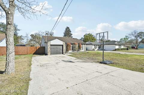 12717 Allport Road, Jacksonville FL - photo 9 of 47