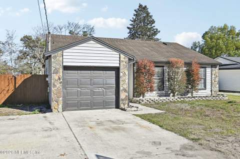 12717 Allport Road, Jacksonville FL - photo 10 of 47