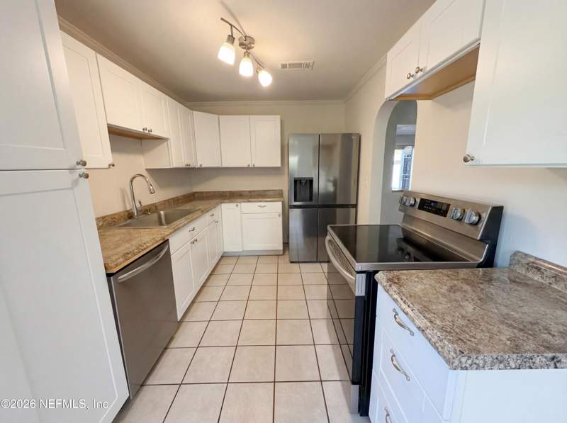 3 bedroom Single Family Residence at 5414 Coppedge Avenue, University Park, Jacksonville — photo 2