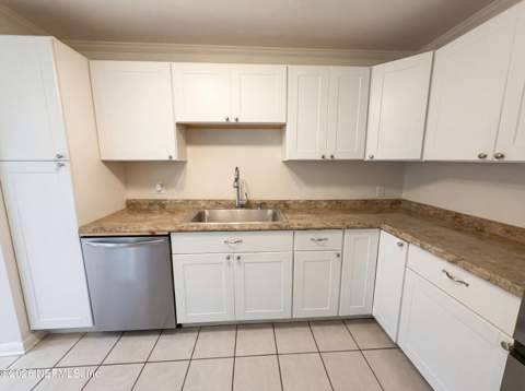5414 Coppedge Avenue, Jacksonville FL - photo 11 of 26