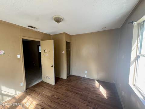 1087 W 29th Street, Jacksonville FL - photo 11 of 17