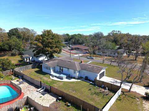 7915 Alderman Road, Jacksonville FL - photo 9 of 75