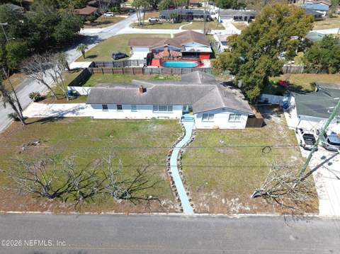 7915 Alderman Road, Jacksonville FL - photo 16 of 75