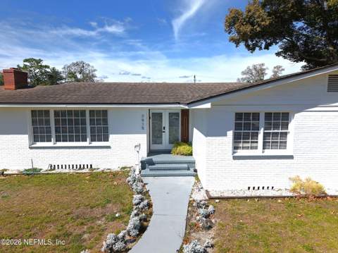7915 Alderman Road, Jacksonville FL - photo 19 of 75