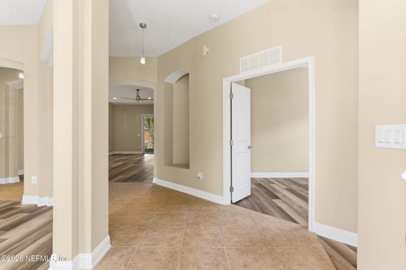 4 bedroom Single Family Residence at 14455 Cherry Lake Drive, Bartram Springs, Jacksonville — photo 5