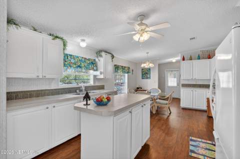 9705 Crotty Avenue, Hastings FL - photo 6 of 56