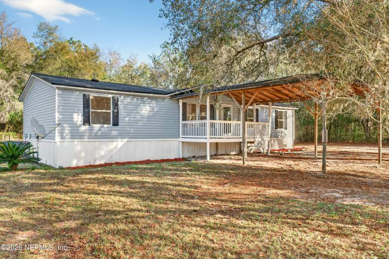 3 bedroom Manufactured Home at 7595 Oak Forest Road, Silver Sands Estates, Keystone Heights — photo 5
