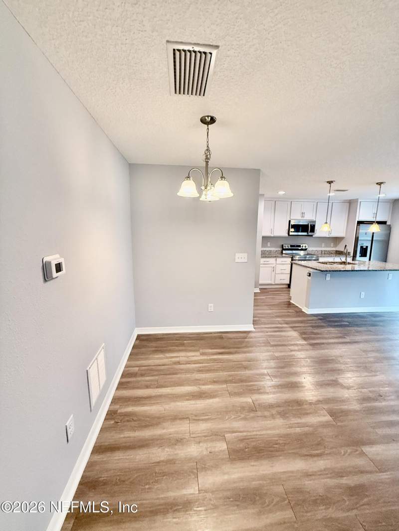 3 bedroom Single Family Residence at 8336 Hewitt Street, Jacksonville Heights, Jacksonville — photo 3